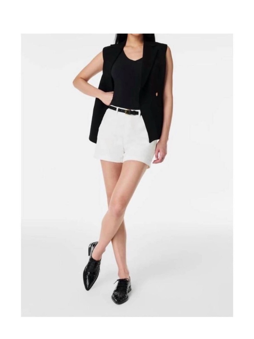 SPANX twill short in bright white - Sz L